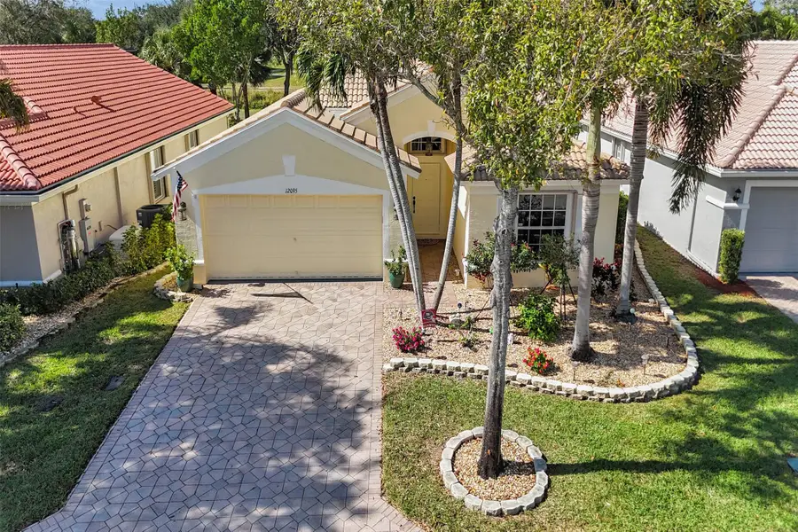 12095 Roma Rd, Boynton Beach, FL 33437 - Image #2