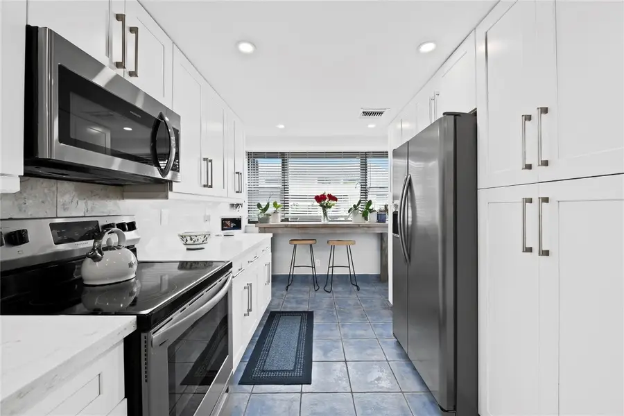 630 NE 20th Lane, Boynton Beach, FL 33435 - Image #3