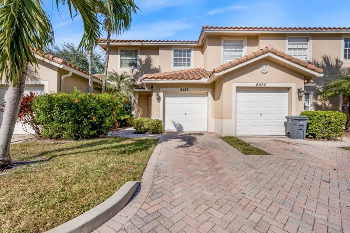 6426 Park Lake Circle #6426, Boynton Beach, FL 33437 - Image #1