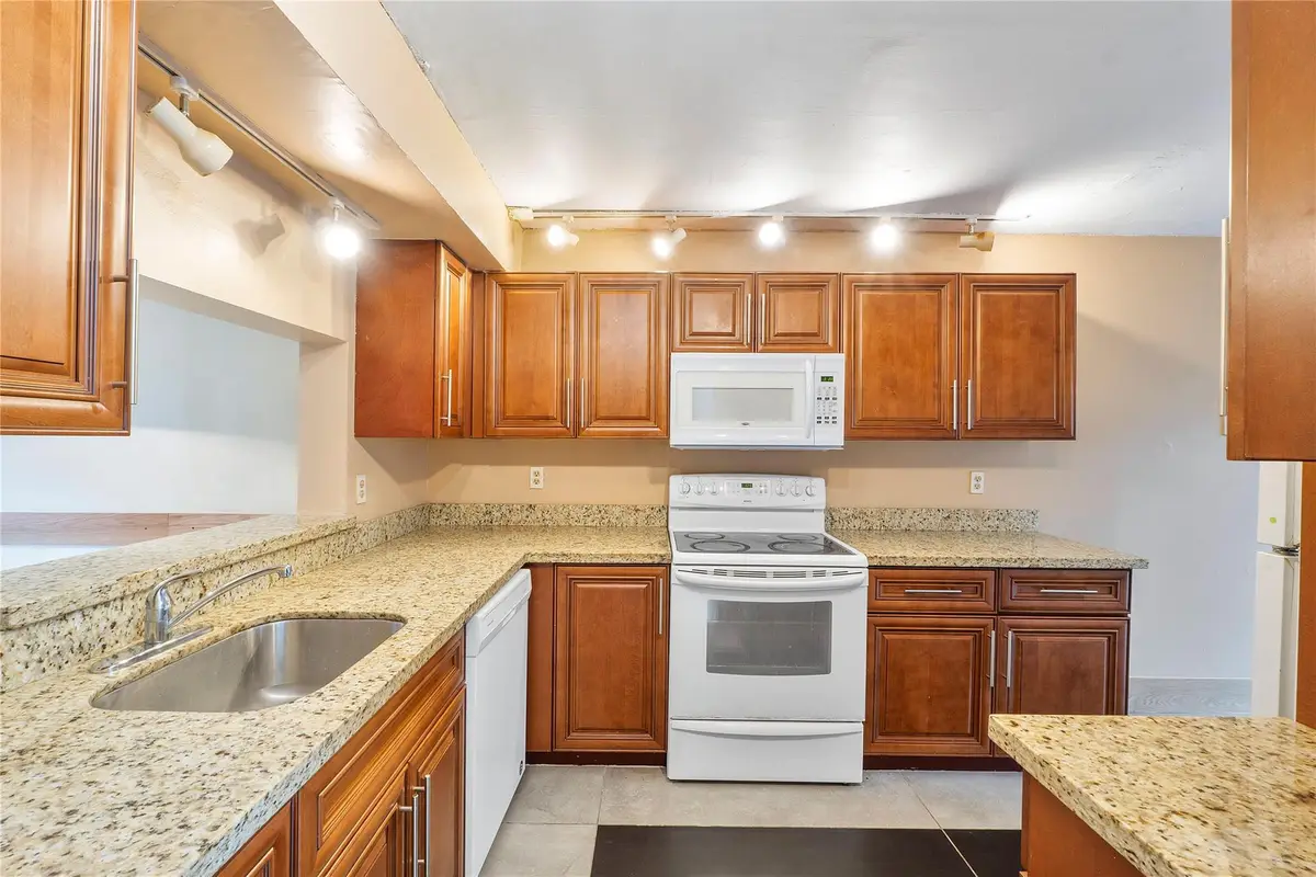 2157 NW 37th #2157, Coconut Creek, FL 33066 - Image #1