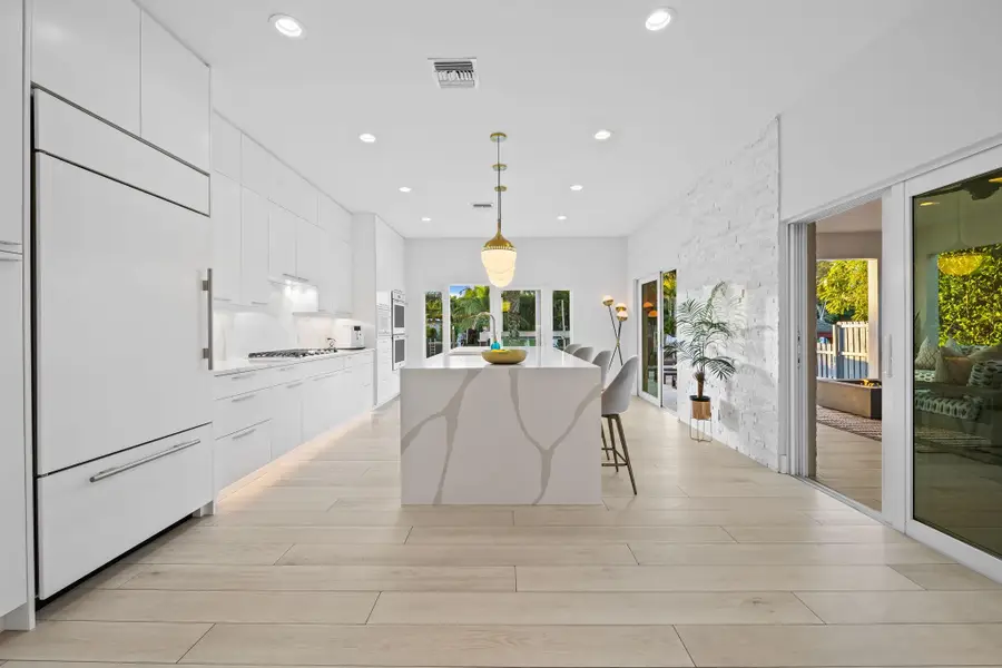 1731 NE 23rd Ave, Fort Lauderdale, FL 33305 - Image #2