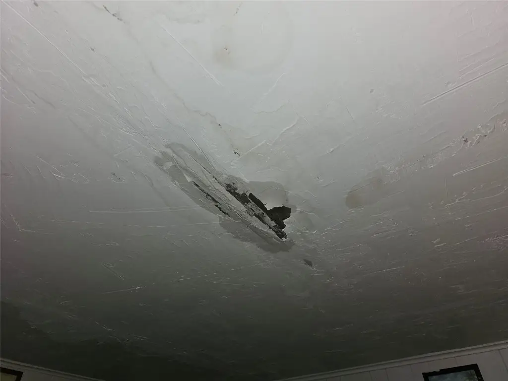 13025 NW 1st Court, Miami, FL 33168 - Image #1