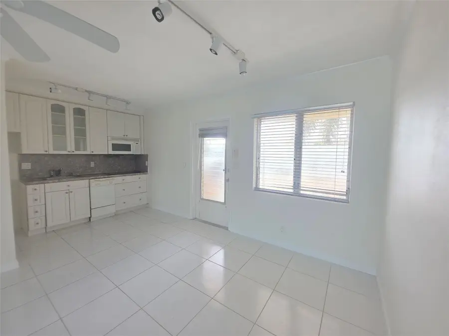 2131 NE 42nd Ct #209E, Lighthouse Point, FL 33064 - Image #3