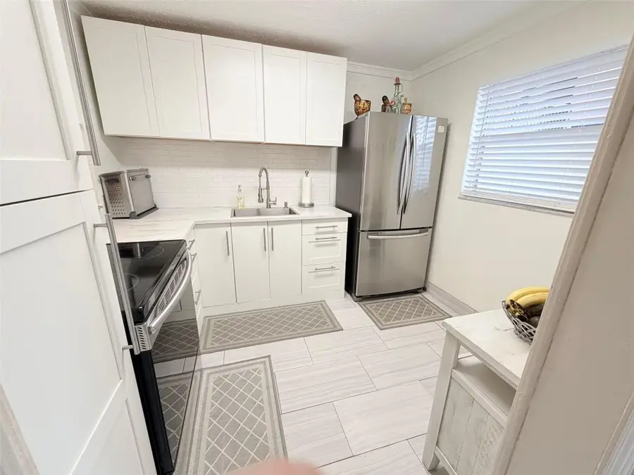 3040 Holiday Springs Boulevard #110, Margate, FL 33063 - Image #2