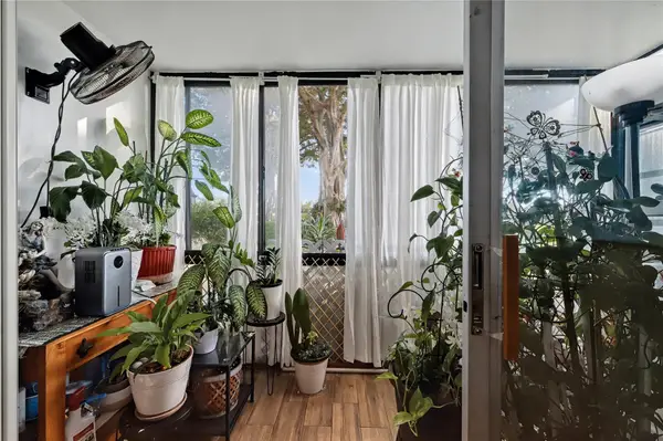 9520 S Hollybrook Lake Dr #103, Pembroke Pines, FL 33025