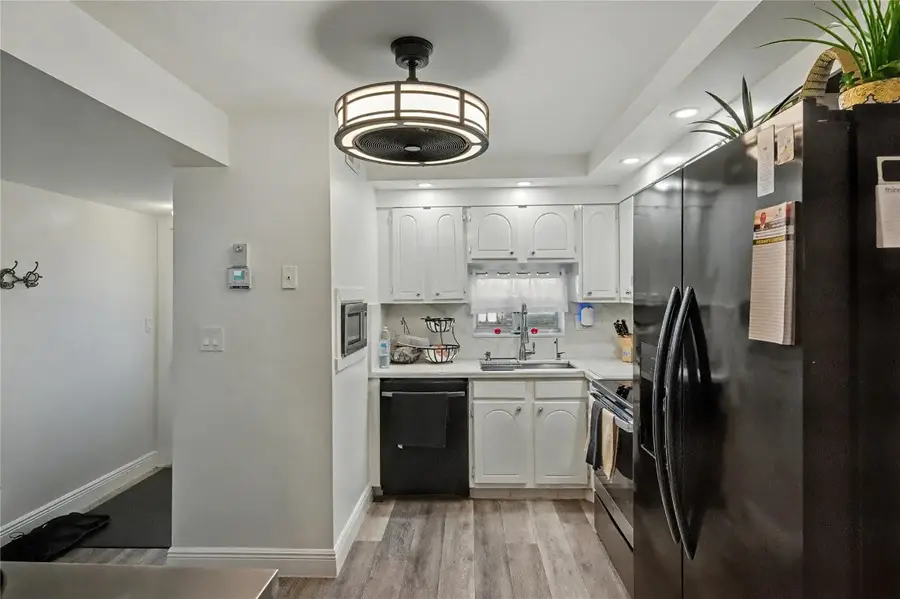 9520 S Hollybrook Lake Drive #103, Pembroke Pines, FL 33025 - Image #2