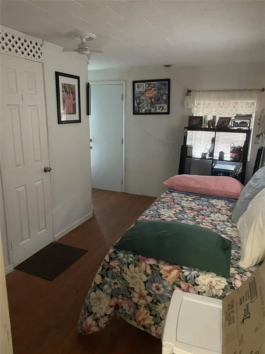 8620 SW 22nd St, Davie, FL 33324 - Image #3