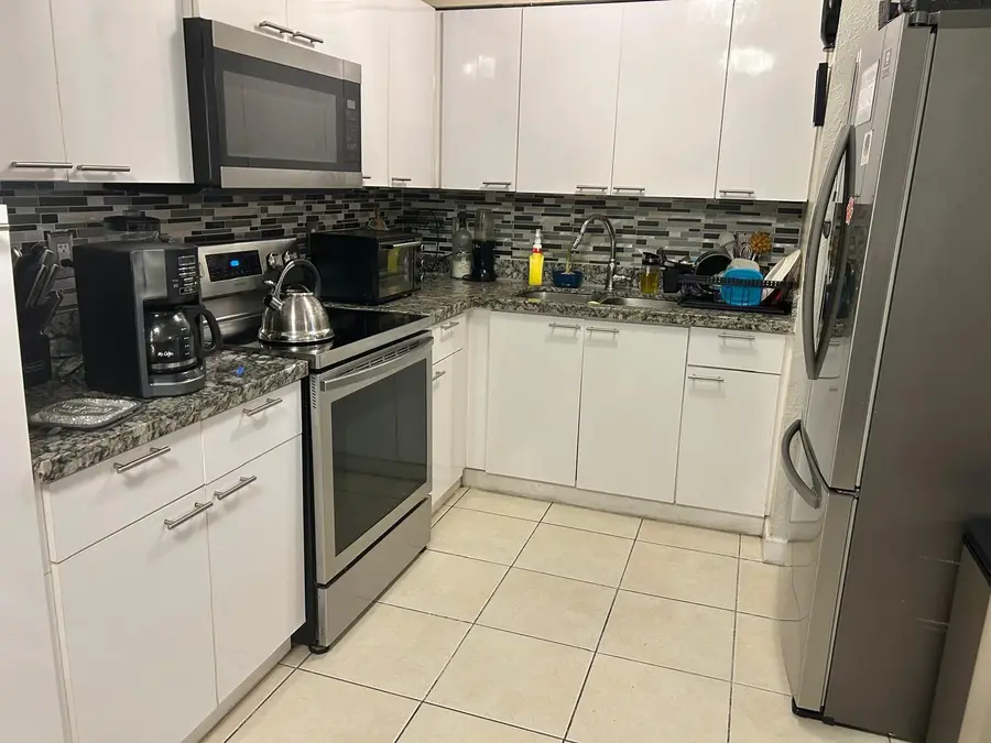 1530 SW 68th Ave, North Lauderdale, FL 33068 - Image #2