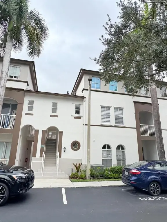 4311 SW 160th Avenue #101, Miramar, FL 33027 - Image #1