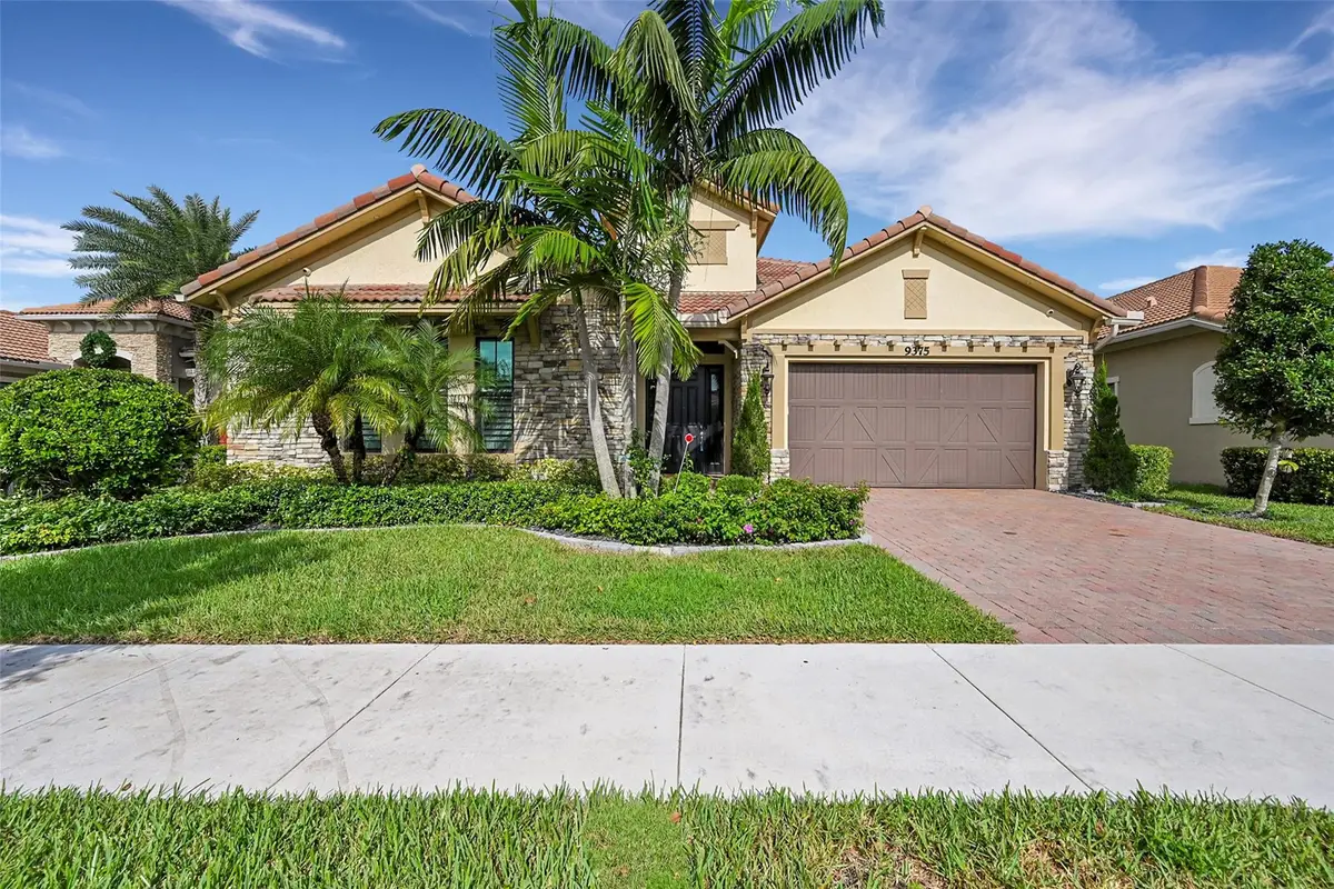 9375 Cantal Cir, Pompano Beach, FL 33076 - Image #1