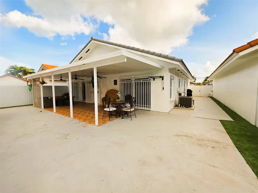 8771 NW 141st Ter, Miami Lakes, FL 33018 - Image #2