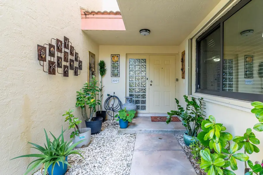 3351 Emerald Oaks Dr #103, Hollywood, FL 33021 - Image #3