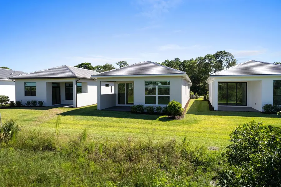 423 SE Via Sangro, Port Saint Lucie, FL 34952 - Image #3