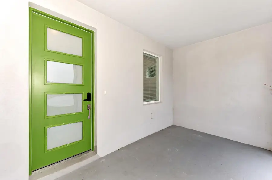 7587 Temple Street, Sarasota, FL 34239 - Image #2