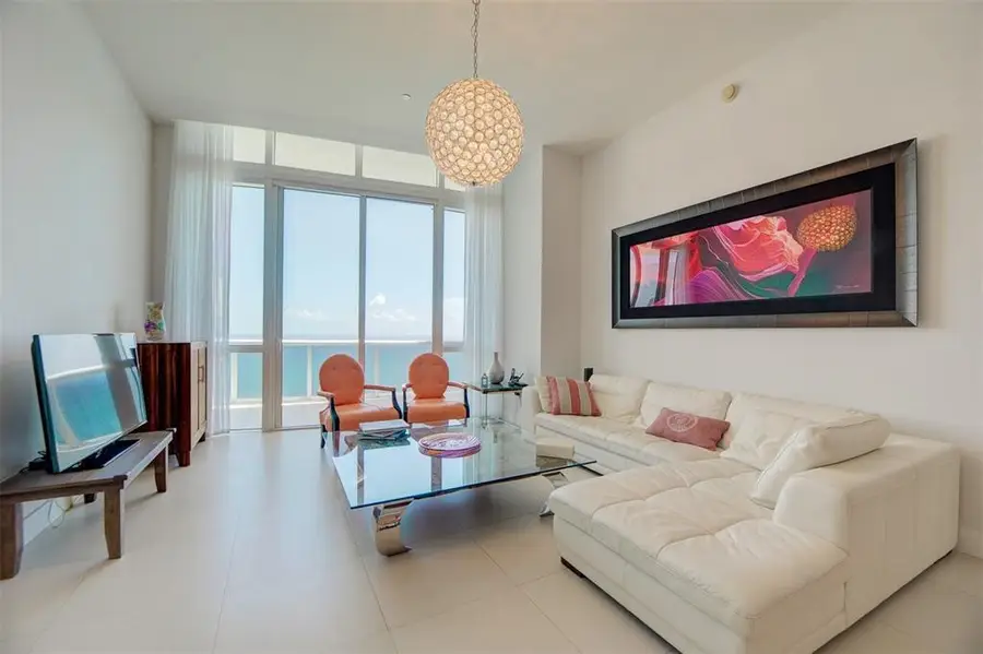 15901 Collins Avenue #Ph4303, Sunny Isles Beach, FL 33160 - Image #3