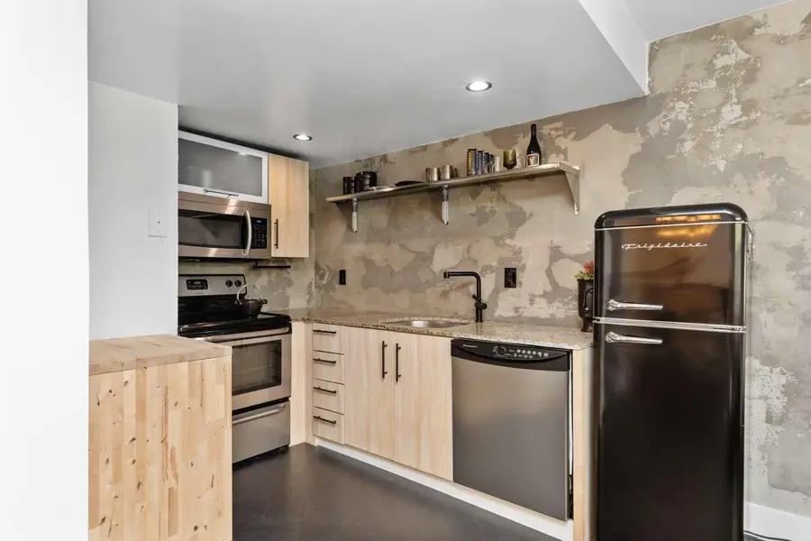 651 NE 60th St #22, Miami, FL 33137 - Image #2