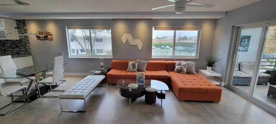 3050 NE 16 Avenue #201, Oakland Park, FL 33334 - Image #3