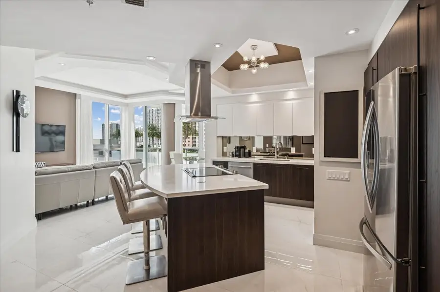 111 SE 8th Avenue #1005, Fort Lauderdale, FL 33301 - Image #3