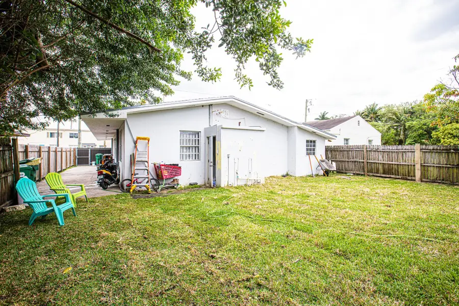250 NW 83rd St, Miami, FL 33150 - Image #2