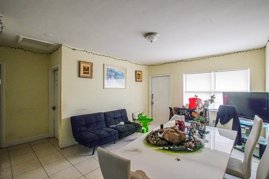 250 NW 83rd St, Miami, FL 33150 - Image #3