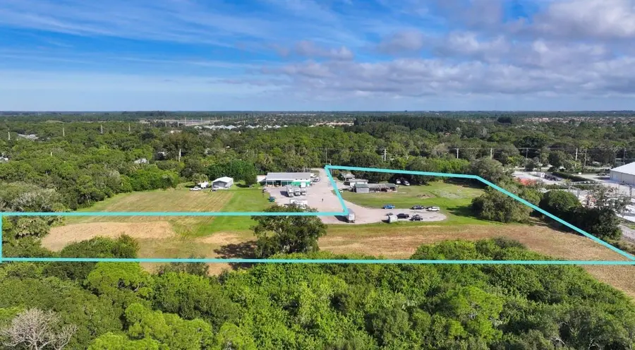 5435 45th St, Vero Beach, FL 32967 - Image #2