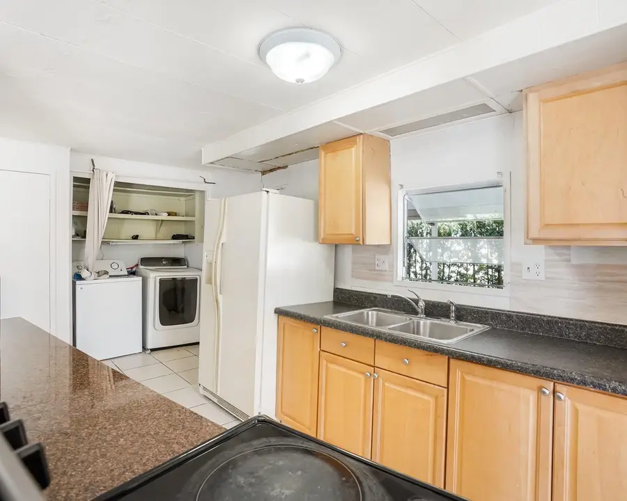 5863 SW 29th Ave, Fort Lauderdale, FL 33312 - Image #3