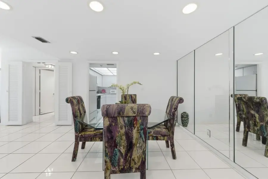 4900 N Ocean Boulevard #303, Fort Lauderdale, FL 33308 - Image #2