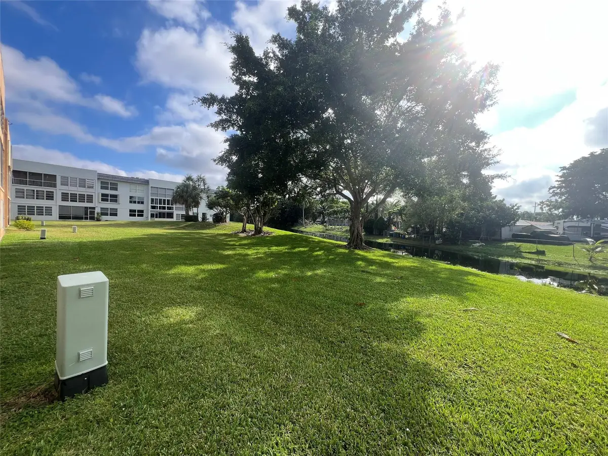 6670 Royal Palm Blvd #106K, Margate, FL 33063 - Image #1