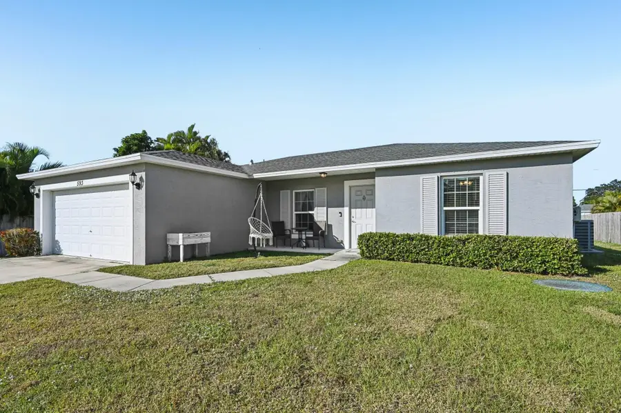 593 NW Avon Ave, Port Saint Lucie, FL 34983 - Image #2