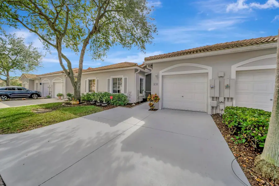 4746 SW 12th Pl, Deerfield Beach, FL 33442 - Image #3