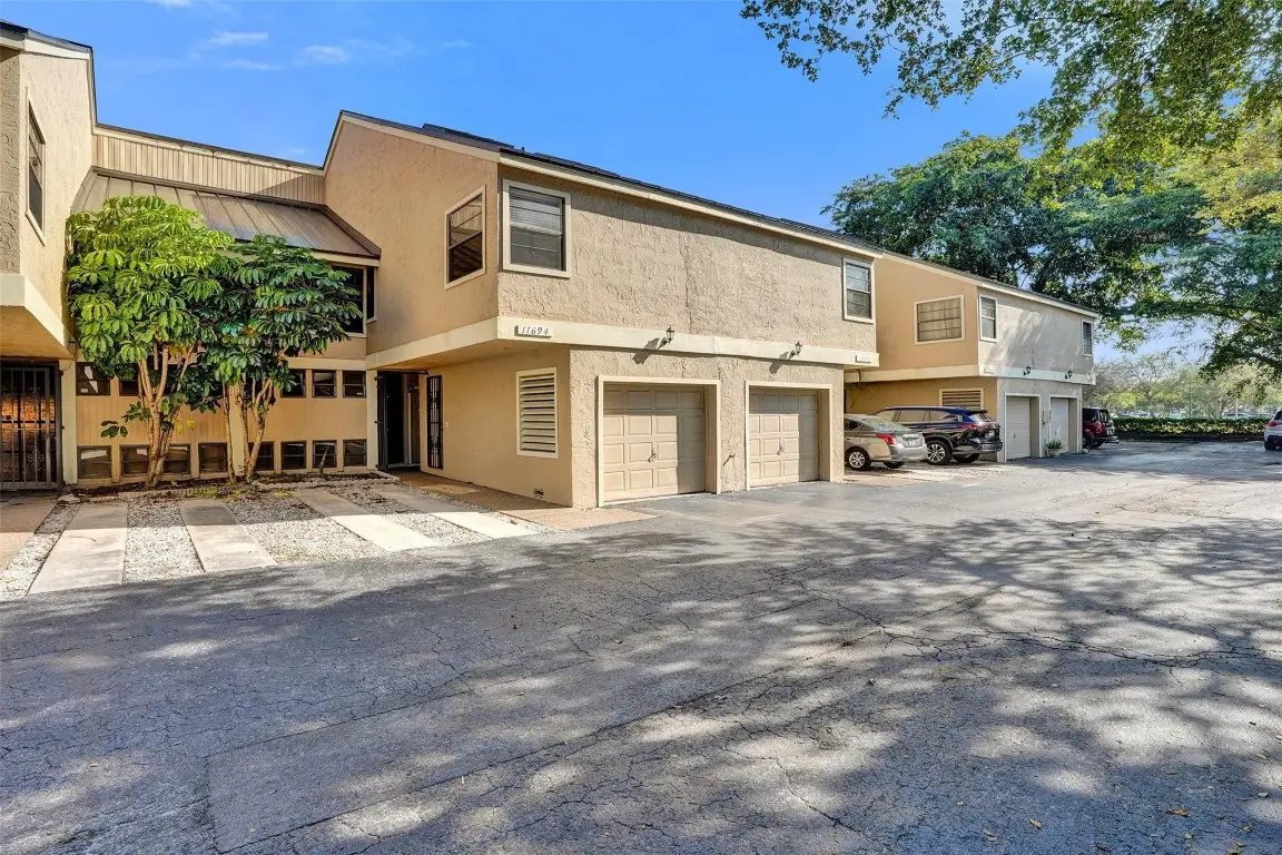 11694 NW 20th Drive #11694, Coral Springs, FL 33071 - Image #1