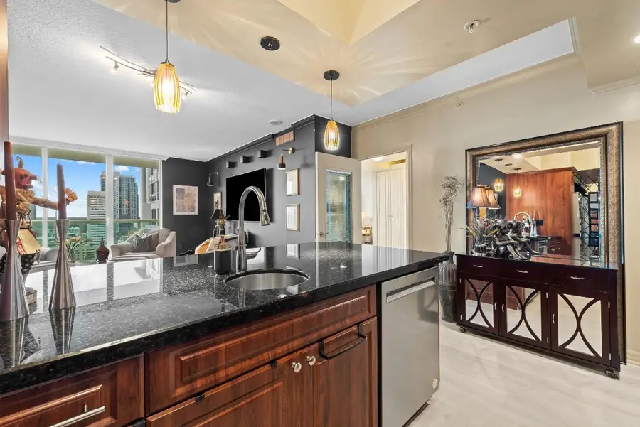 347 N New River Drive #2105, Fort Lauderdale, FL 33301 - Image #3