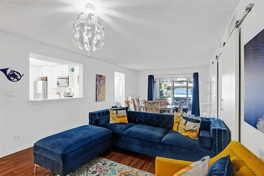 12131 Royal Palm Blvd #2E, Coral Springs, FL 33065 - Image #3