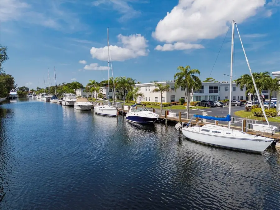 6201 Bay Club Drive #4, Fort Lauderdale, FL 33308 - Image #2