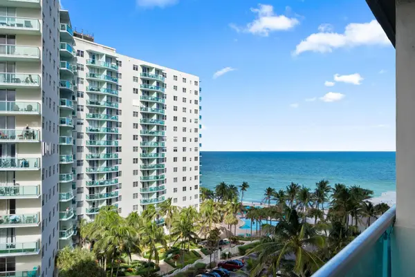 4001 S Ocean Dr #8E, Hollywood, FL 33019