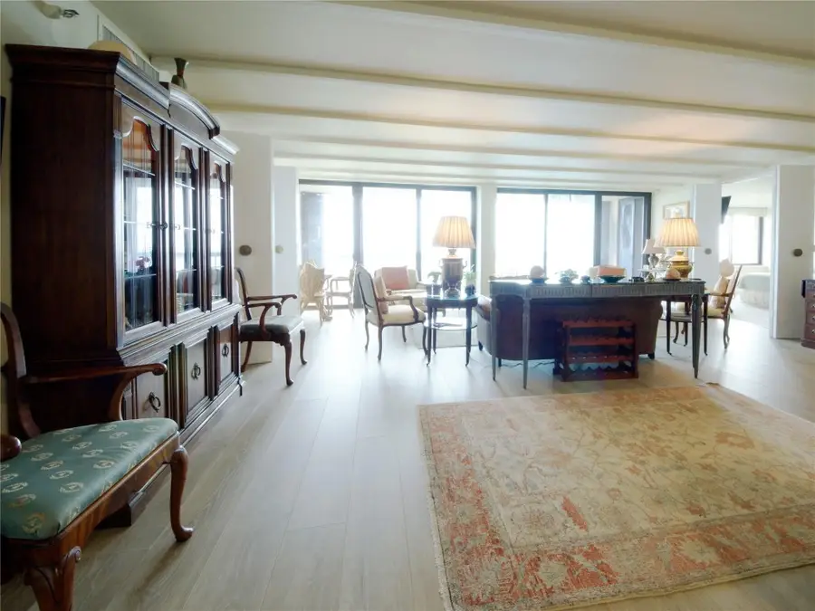 2480 Presidential Way #1703, West Palm Beach, FL 33401 - Image #2