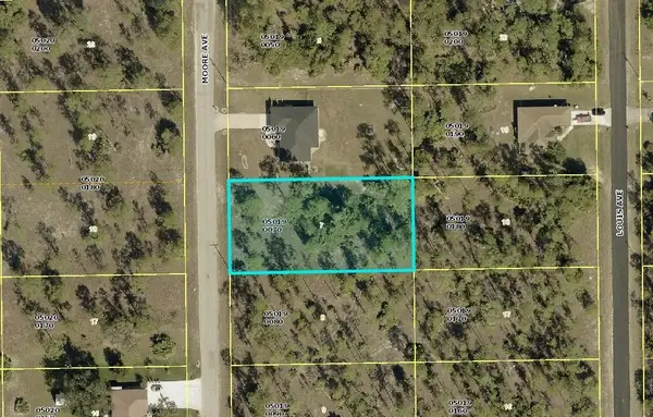 110 Moore Ave, Lehigh Acres, FL 33936