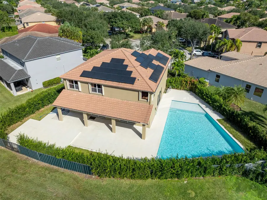 4179 E Cascade Ter, Weston, FL 33332 - Image #2