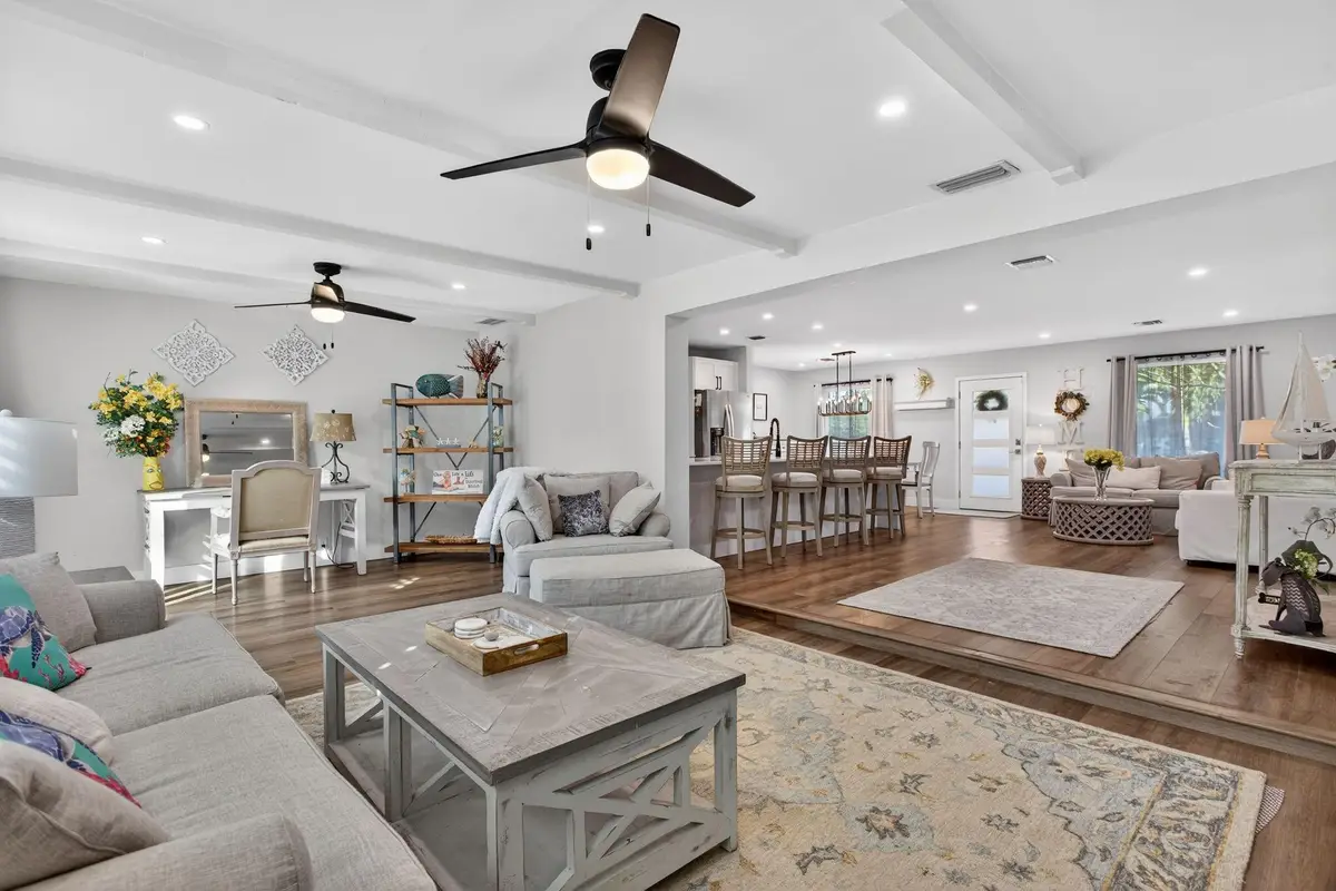 801 SE 9th Ave, Deerfield Beach, FL 33441 - Image #1