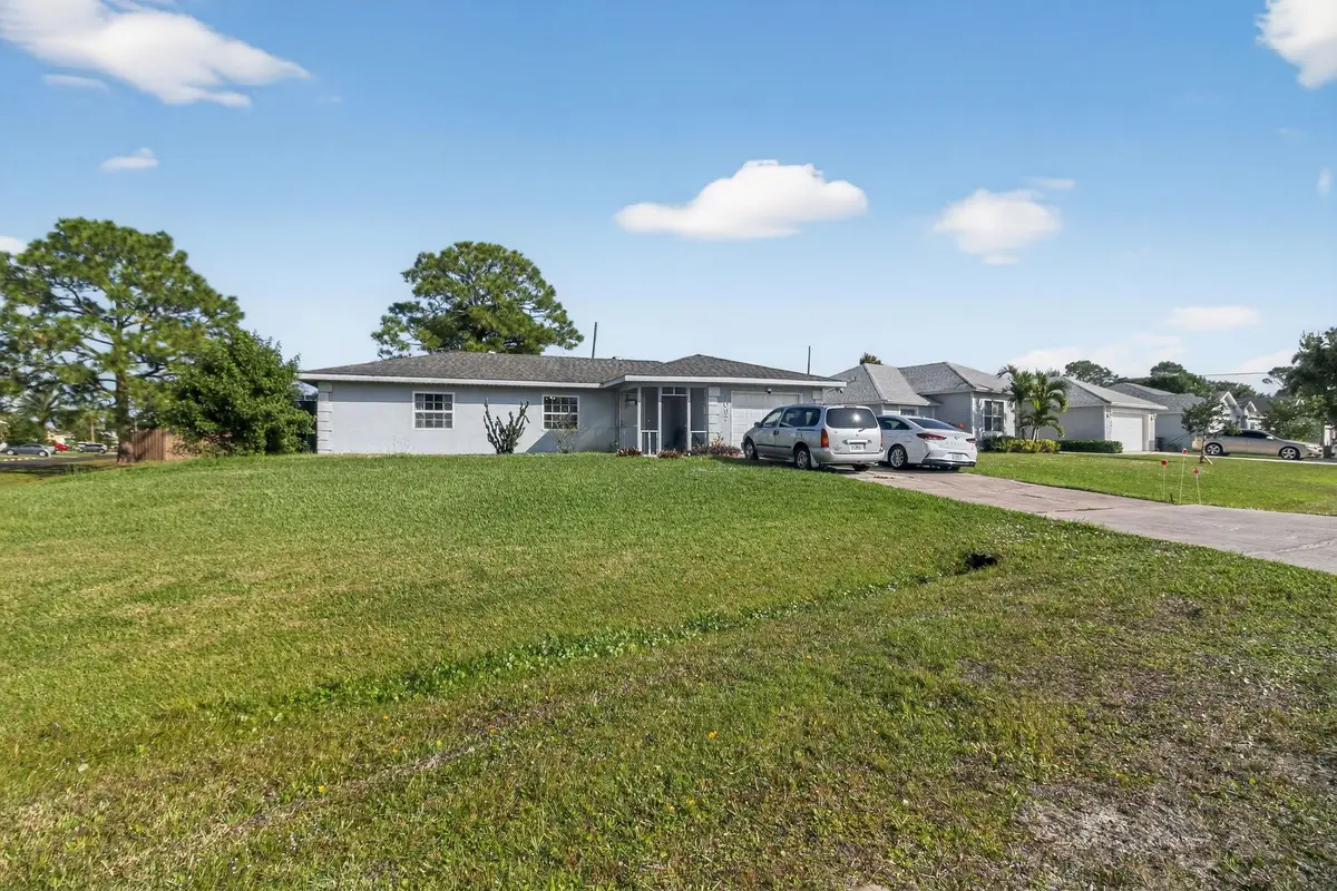 1097 SW Majorca Ave, Port Saint Lucie, FL 34953 - Image #1