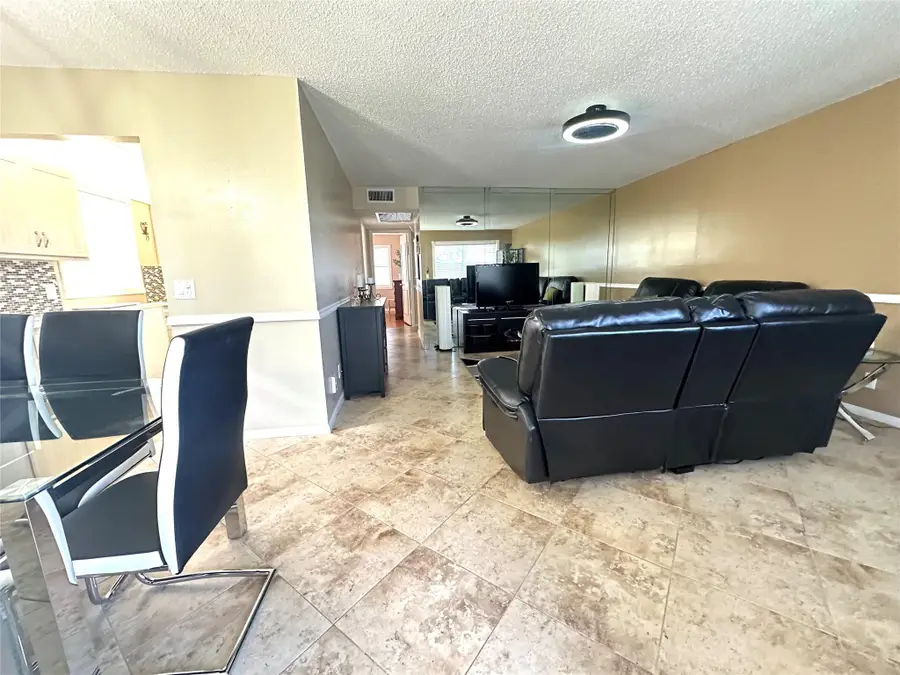 13 Lyndhurst A #13, Deerfield Beach, FL 33442 - Image #3