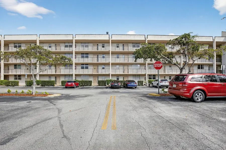2571 Aragon Boulevard #214, Sunrise, FL 33322 - Image #2