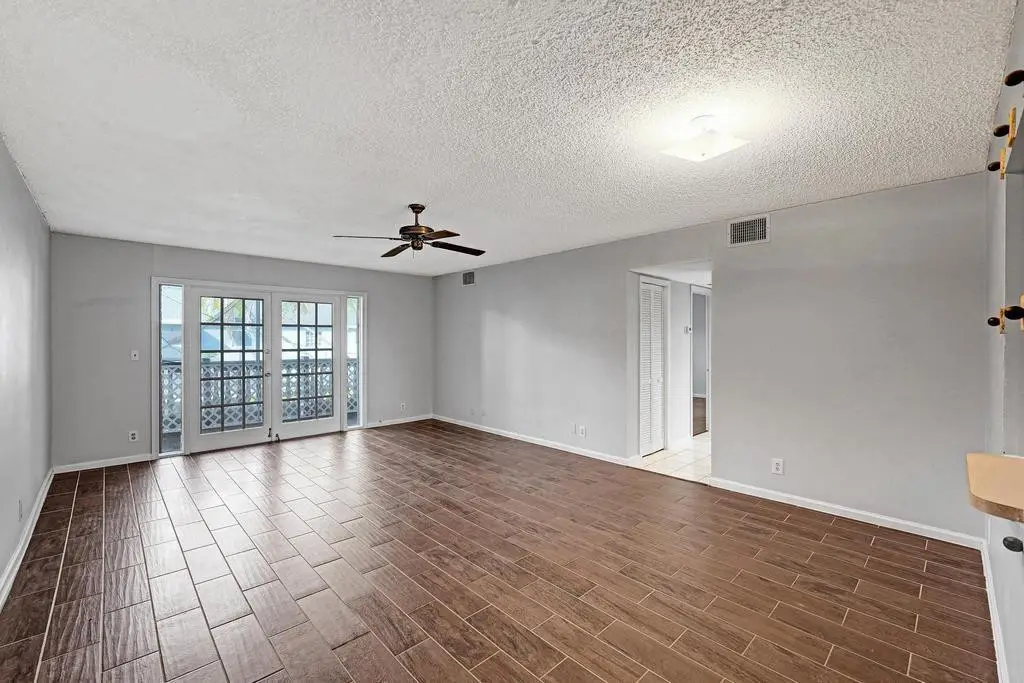 7552 Stirling Road #213, Hollywood, FL 33024 - Image #1