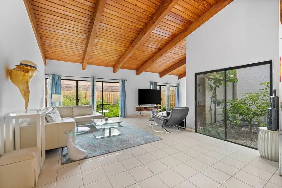 2679 S Parkview Dr #2679, Hallandale Beach, FL 33009 - Image #3