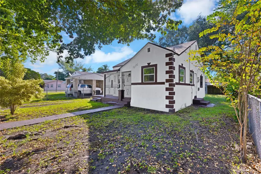 1114 NW 39th St, Miami, FL 33127 - Image #2