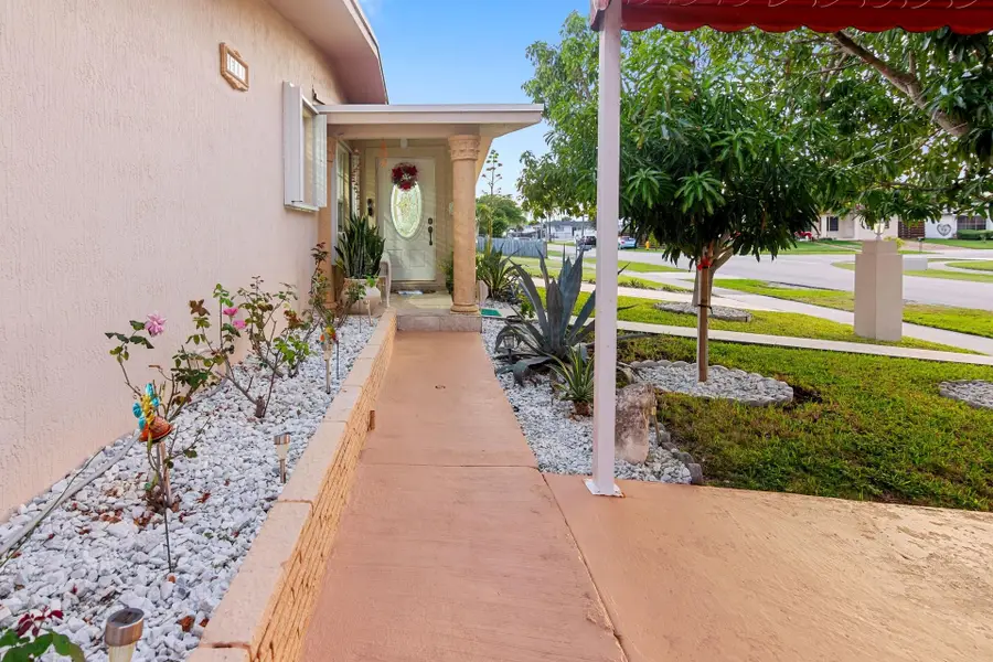 17211 SW 119th Ct, Miami, FL 33177 - Image #3