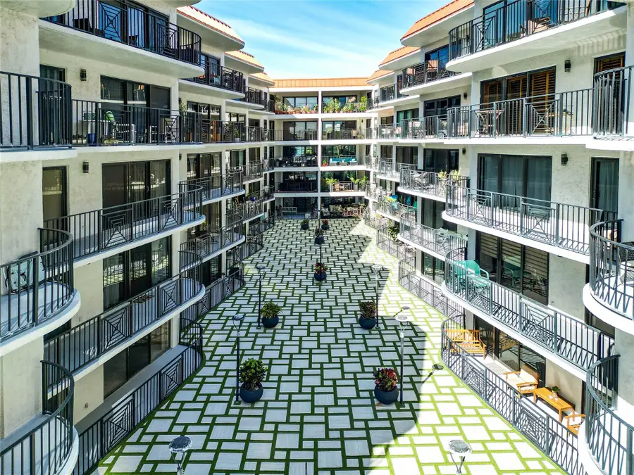 2029 N Ocean Blvd #303, Fort Lauderdale, FL 33305 - Image #2