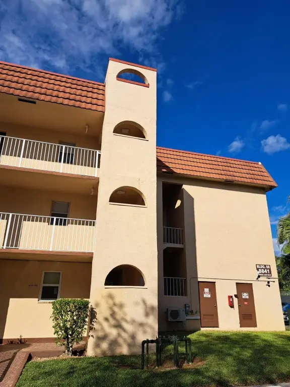 8841 Sunrise Lakes Boulevard #206, Sunrise, FL 33322 - Image #1