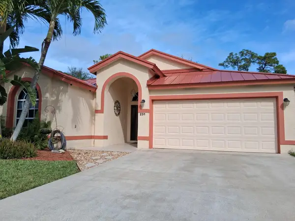 231 Preserve Ct, Royal Palm Beach, FL 33411