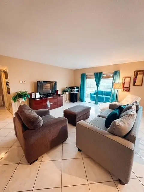 4311 NW 16th St #303B & 304B, Fort Lauderdale, FL 33313 - Image #3